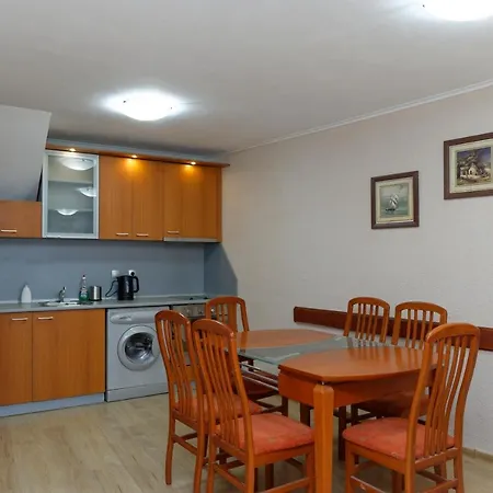 Opera Apartment Varna Apartment